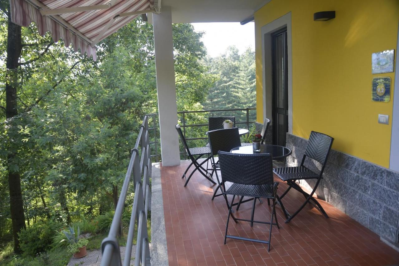 B&B La Casa Nel Bosco Invorio Inferiore Εξωτερικό φωτογραφία